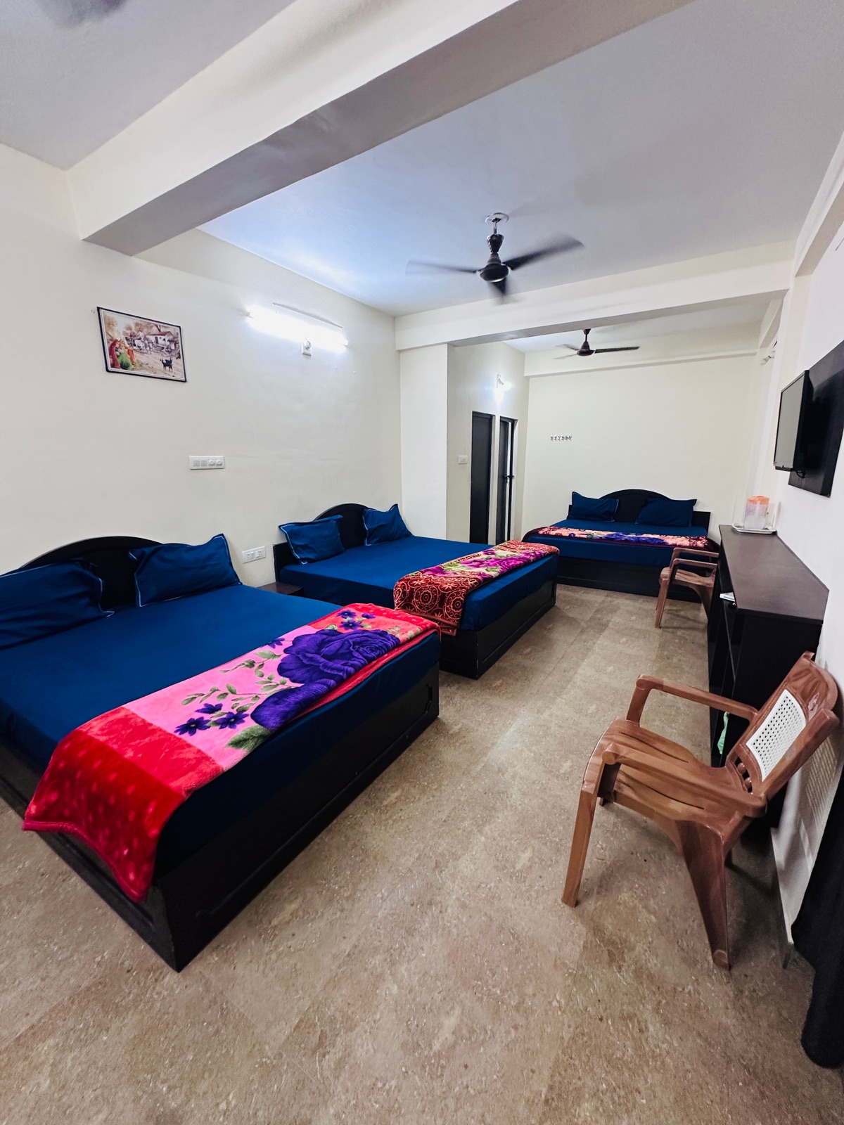 Inside the G Mount Luxury 3-share room with three beds